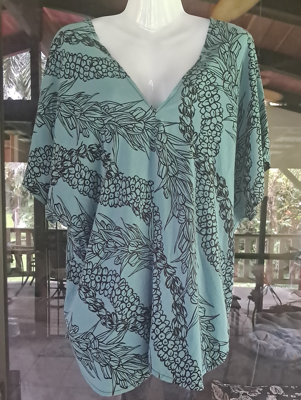 V-Neck Floral Print Tunic Top - Light Teal